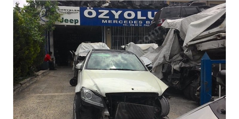 Çıkma BEYAZ MERCEDES W204 C180 HURDA BELGELİ 0003939 Parça