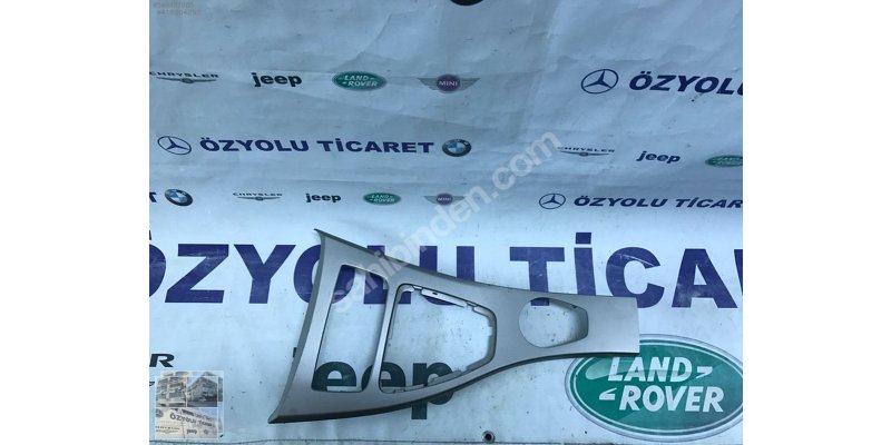 Çıkma BMW 3 SERİSİ E90 VİTES ÇERÇEVESİ 0010778 Parça