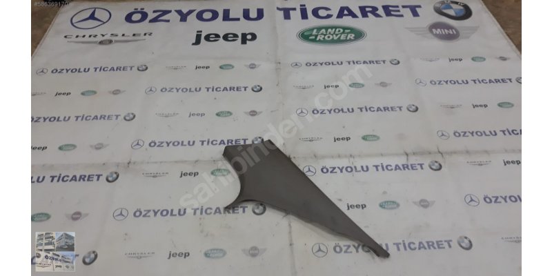 Çıkma BMW F30 3 SERİSİ SAĞ ARKA DİREK KAPLAMASI 0010182 Parça