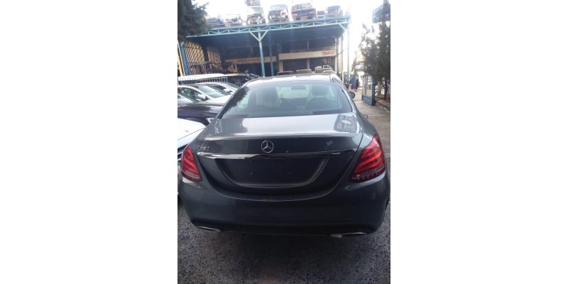 Çıkma GRİ MERCEDES W205 C180 HURDA BELGELİ 0004141 Parça