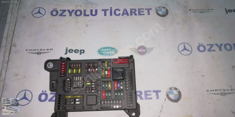 Çıkma BMW e70 x5 sigorta tablası 518954021A Parça