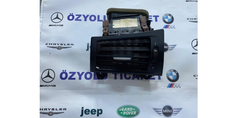 BMW F25 X3 Sol Göğüs Havalandırma Izgarası
