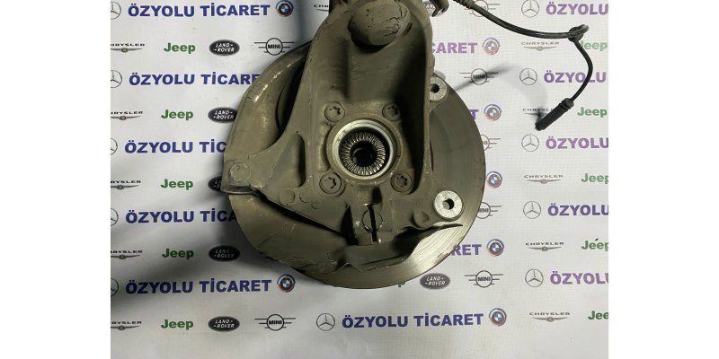 BMW F40 1 Serisi Sol Ön Teker Taşıyıcı 3121 6876853