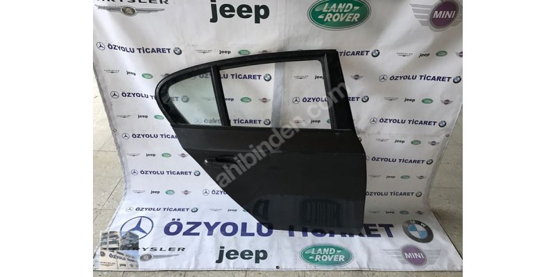 BMW 1 SERİSİ E87 KASA SAĞ ARKA KAPI 0010713