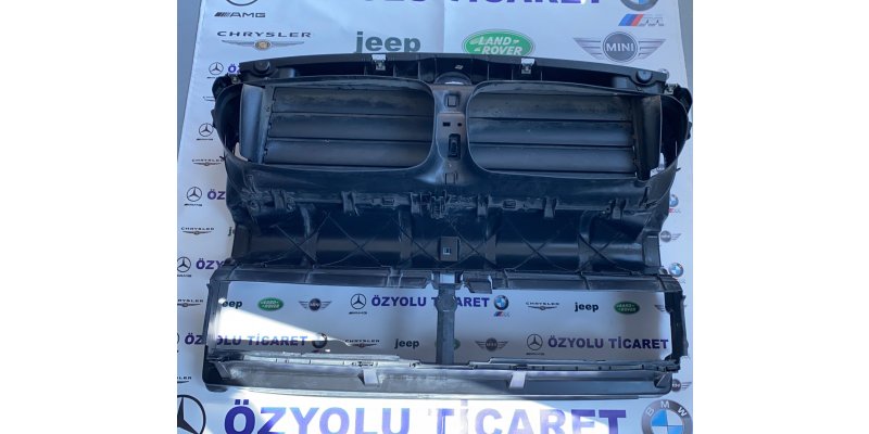 BMW F10 MOTORLU ÖN MASKE HAVA KANALI 7200787
