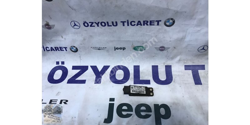 CHRYSLER VOYAGER 2002-2003ARASI AİRBAG KONTROL MODÜLÜ-04686748AD