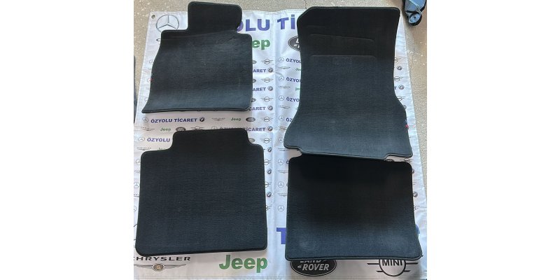 Bmw İ7-740d G70 Yeni Kasa 7 Serisi Orjinal Halı Paspas Takımı