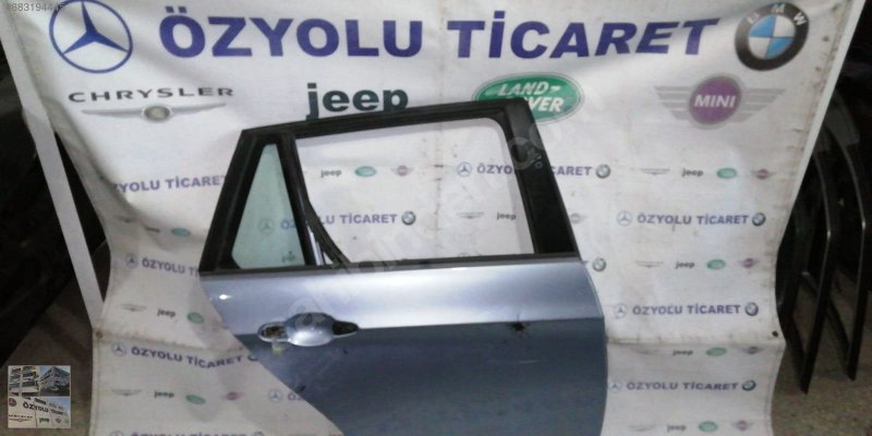 BMW e90 3 serisi station wagon sağ arka kapı 0010157