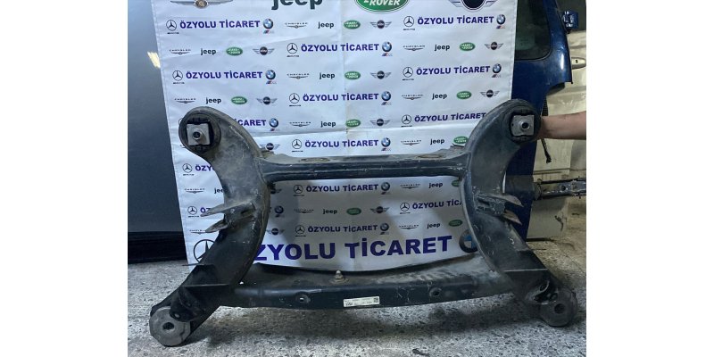 MERCEDES W205 C SERİSİ (2014-2021) ARKA TRAVERS A2053502511