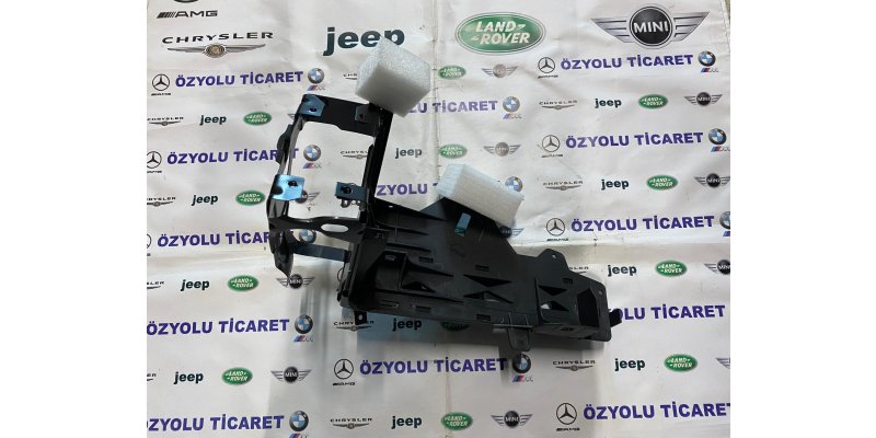 BMW F10-F10 LCİ SOL FAR YUVASI 5164 7200793