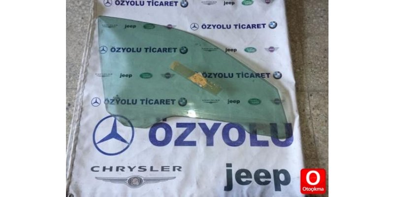 BMW 5 SERİSİ E39 SAĞ ÖN KAPI CAMI
