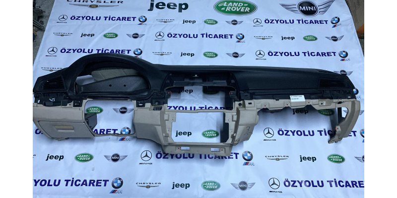 BMW F10 5 Serisi Ön Göğüs Torpido Siyah-Krem 51459211236 Çıkma Orjinal