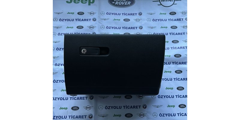 Mercedes W206 C Serisi Torpido Kapağı A2066803701