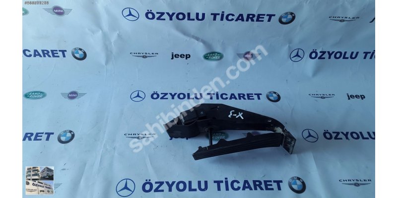 BMW X3 E83 GAZ PEDALI 0010517