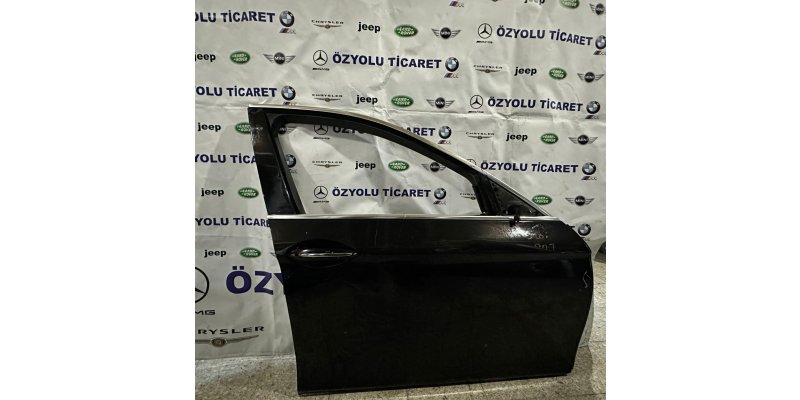 BMW F10 5 Serisi Sağ Ön Kapı Siyah 2010-2016