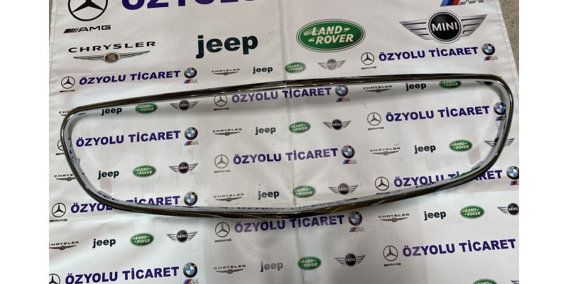 MERCEDES W212 MAKYAJLI ÖN PANJUR ÇERÇEVE NİKELAJI (2013-2016 A2128852574
