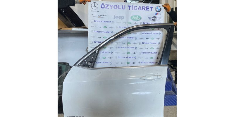 BMW F15 X5 Sol Ön Kapı Çıkma Beyaz