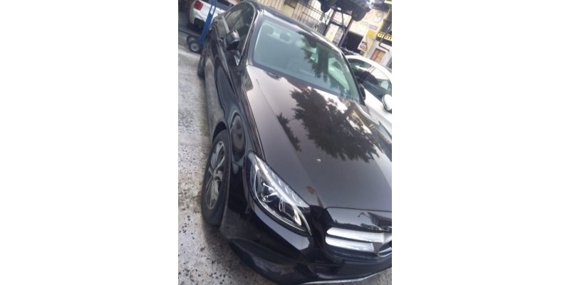SİYAH MERCEDES C200D W205 HURDA BELGELİ 0004242