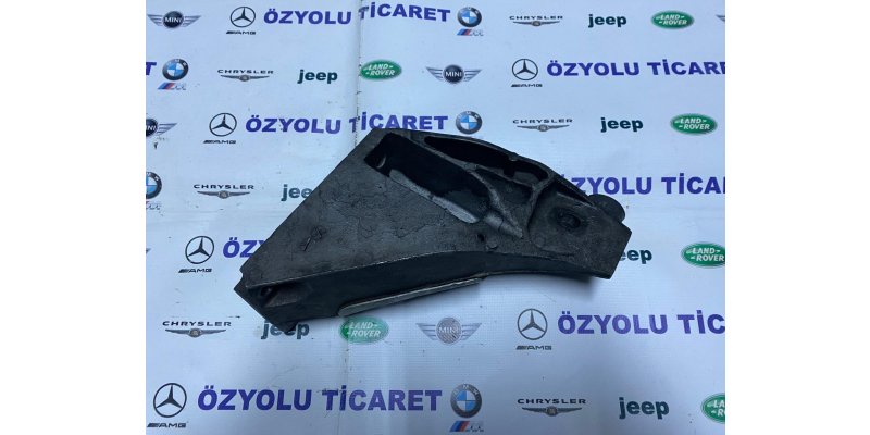 BMW X6 35d Xdrive Sağ Motor Kulağı 2211 6772680