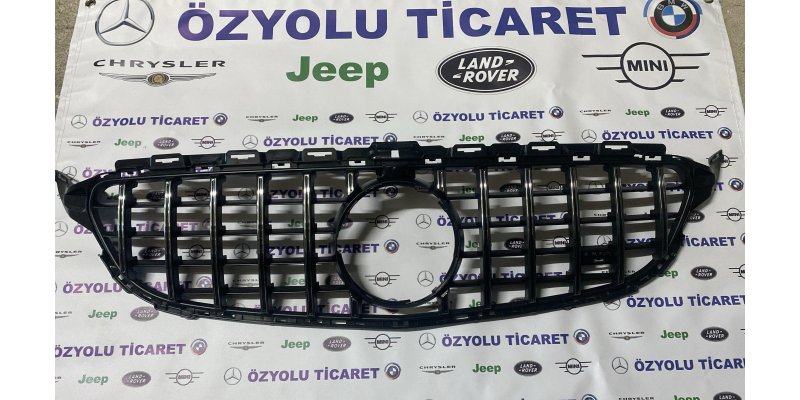 MERCEDES W205 C Makyajlı 2019-2022 GTR Ön Panjur