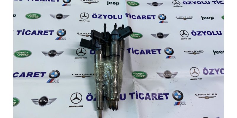 BMW E70 X5 3.0d TAKIM ENJEKTÖR 0445115077