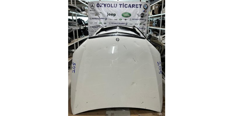 Mercedes W205 C Serisi Motor Kaputu Beyaz