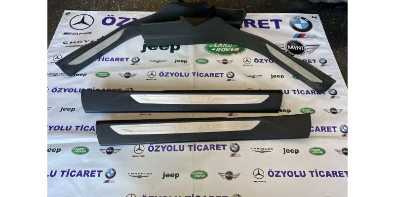 BMW F15 X5 EŞİK KAPLAMA PLASTİKLERİ