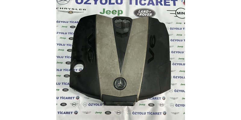 Mercedes W212 E350 Cdı Motor Üst Plastik A6420104167