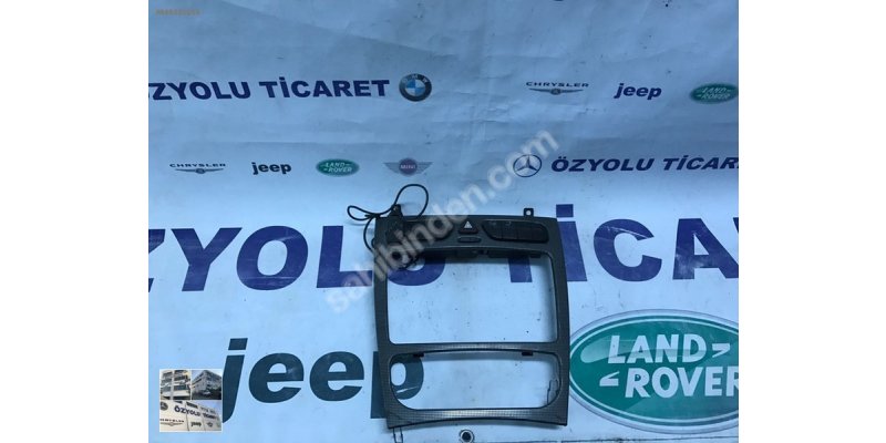 MERCEDES C SERİSİ W203 KLİMA PANEL ÇERÇEVESİ 0010573