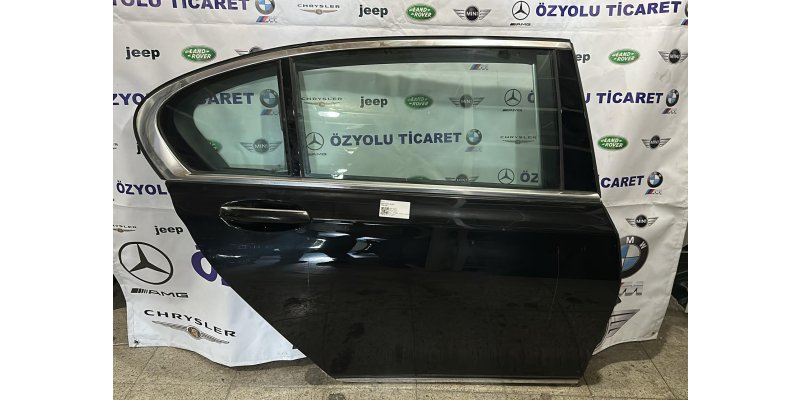 BMW G11-G12 7 Serisi Sağ Arka Kapı Long Siyah