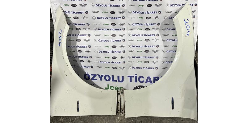 Mercedes W204 C Serisi Sağ Sol Ön Çamurluk Beyaz