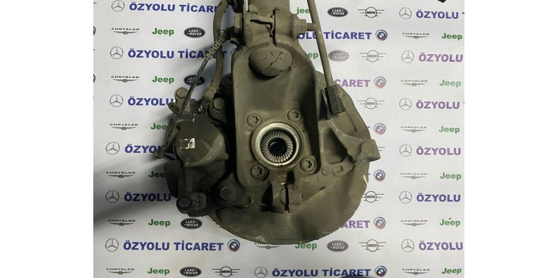 BMW F40 1 Serisi Sol Ön Teker Taşıyıcı 3121 6876854
