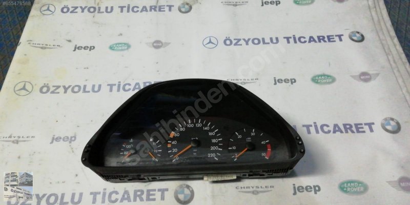 Mercedes w208 clk gösterge saati 2085400111