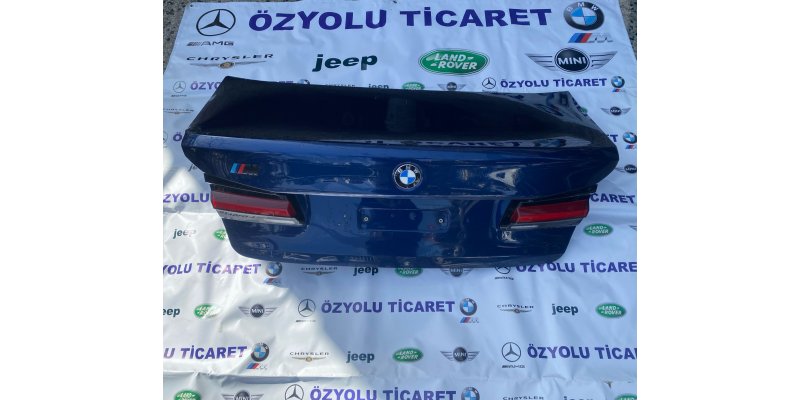 BMW G30 LCİ Arka Bagaj Kapağı Lacivert 7440695
