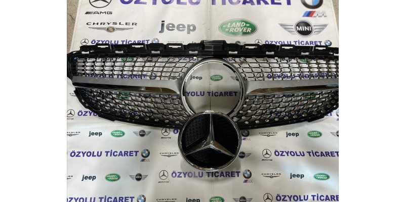 MERCEDES W205 C Serisi Diamond Elmas Ön Panjur (2014-2018)