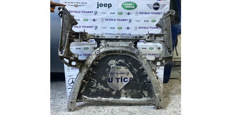 BMW E60 MOTOR ALT BEŞİK 6759462
