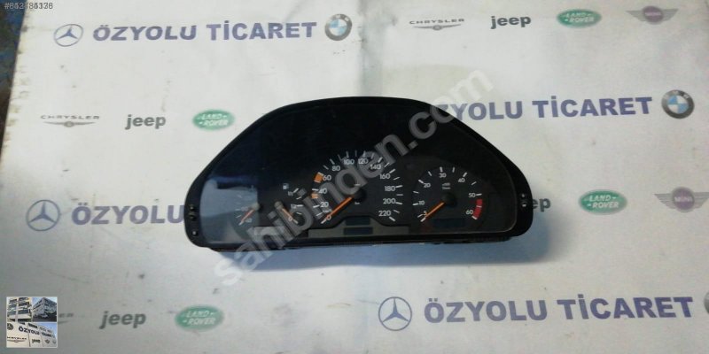 Mercedes w202 c serisi gösterge saati 2025405011 · fotoğraf 2