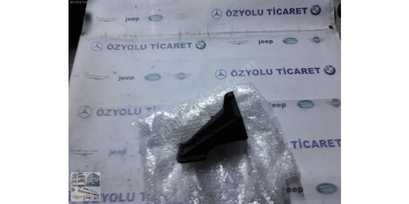 LAND ROVER DİSCOVERY 4 3.0 DİESEL MOTOR KULAĞI AH226061BA · fotoğraf 2