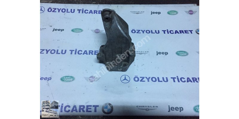 MERCEDES C SERİSİ W204 C220 C250CDI 651 MOTOR KULAĞI A6512230004 · fotoğraf 2