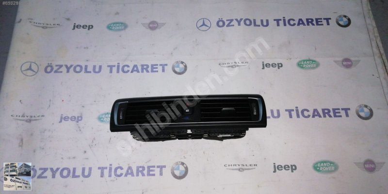 BMW f20 LCI 1 SERİSİ orta havalandırma 9317945 · fotoğraf 2
