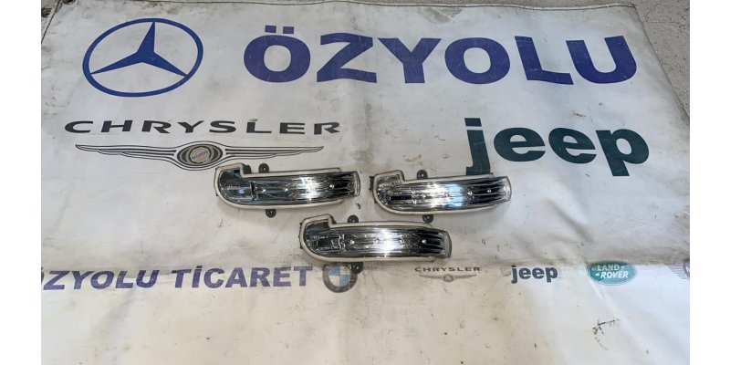 MERCEDES W203 C SERİSİ MAKYAJLI SAĞ AYNA SİNYALİ 0010867 · fotoğraf 2