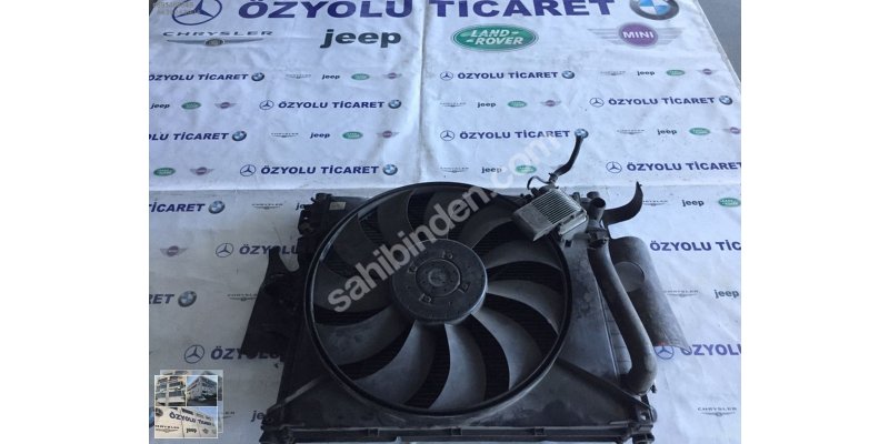 MERCEDES ML W163 270CDI KLİMA FANI VE RADYATÖR SETİ A1635000093 · fotoğraf 2