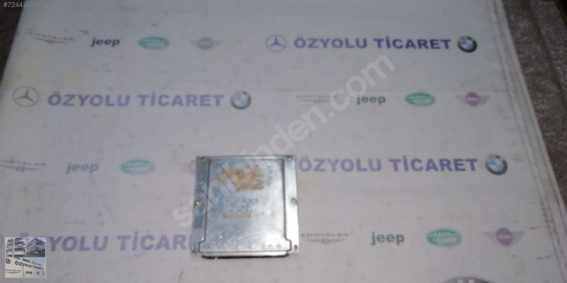 Mercedes w211 e serisi e320 motor beyni A11215326799 · fotoğraf 2