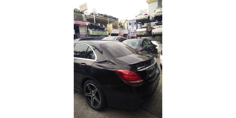 Siyah Mercedes C180 205 Kasa 1.6 Benzinli 2017 Model · fotoğraf 5