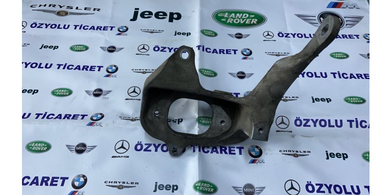 MERCEDES W447 VİTO MOTOR KULAK BRAKETİ A4472420001 · fotoğraf 2