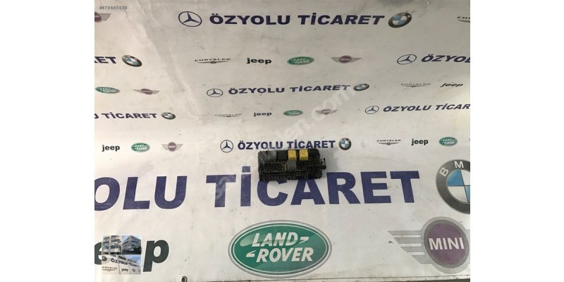MERCEDES A W176 SİGORTA TABLASI-A2469060093 · fotoğraf 2