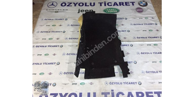 MERCEDES GL W164 SAĞ ÖN TABAN HALISI 0010970 · fotoğraf 2