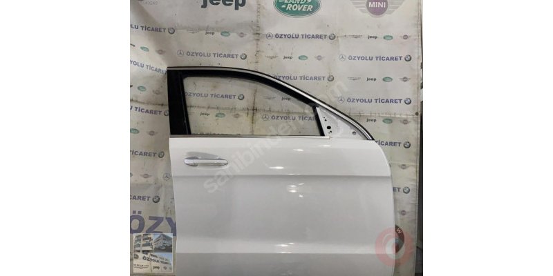 MERCEDES W166 GLS SAĞ ÖN KAPI BEYAZ · fotoğraf 2