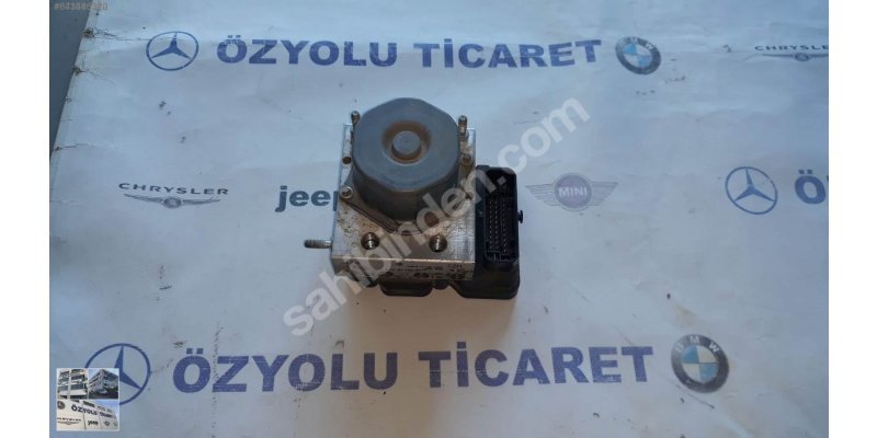 Mercedes w176 a serisi abs beyni A008431751 · fotoğraf 2