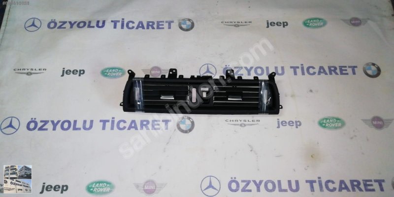 BMW f10 5 serisi orta havalandırma ızgarası kromsuz 0010523 · fotoğraf 2